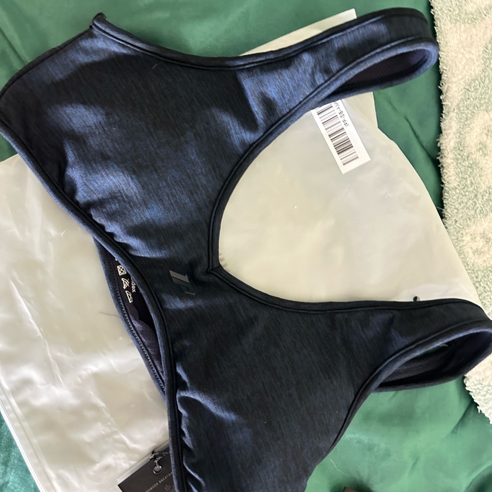 Inaka power Amira sports bra🩷